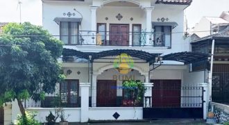 Rumah Bagus 2 Lantai Furnished di Semarang Barat